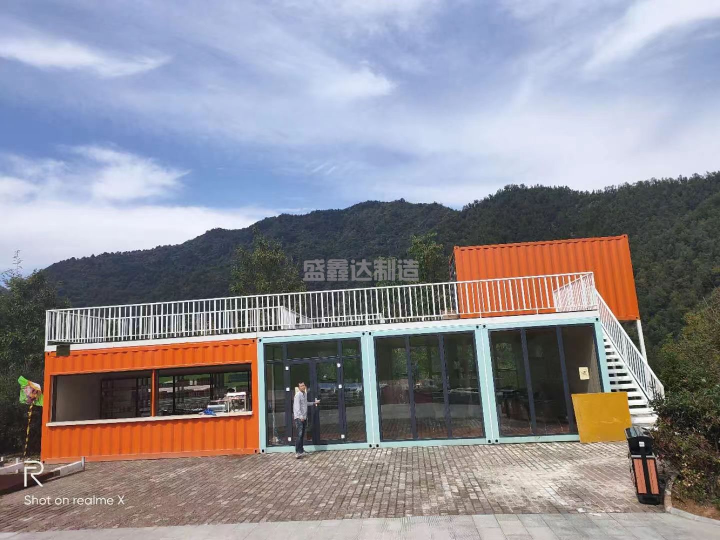 陜西訂做集裝箱活動(dòng)房要考慮哪些問(wèn)題